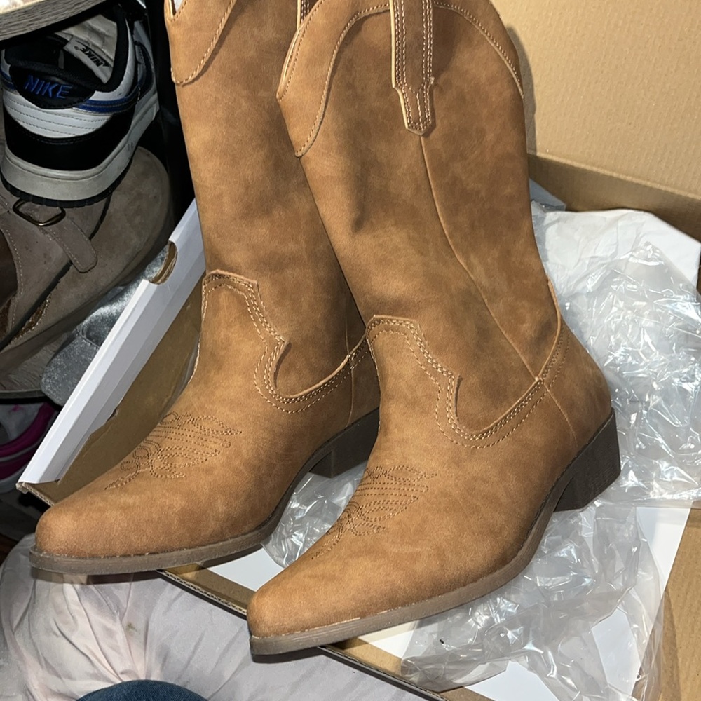 Women's Brown Cowboy Boots